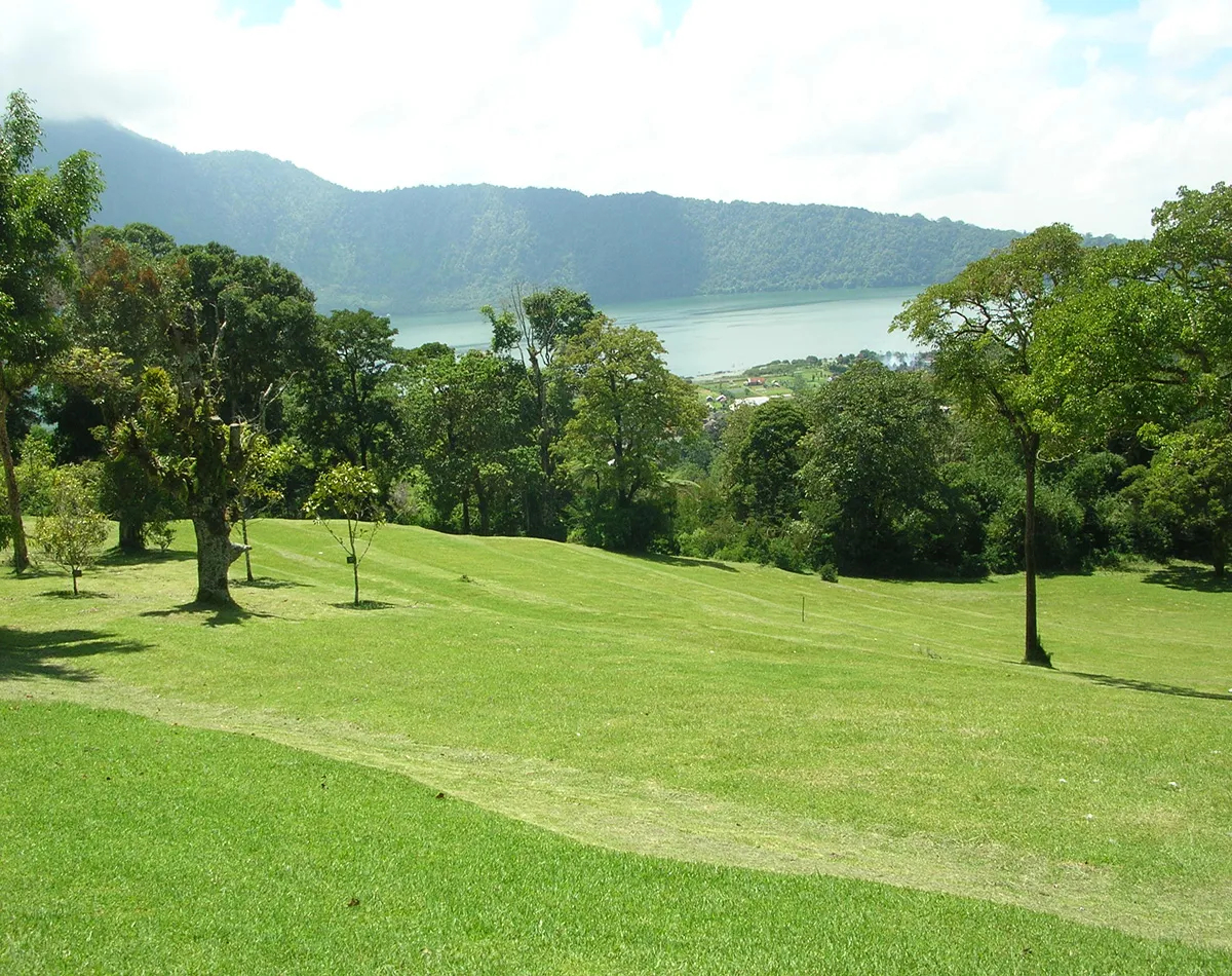 tour to Bali Botanical Garden