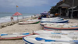 enjoy pandawa beach in the south of bali