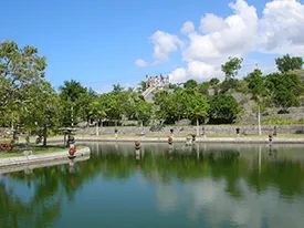 bali round trip taman ujung