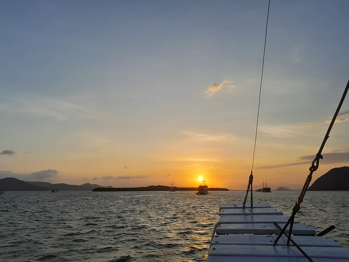 Bidadari Island Komodo Tour
